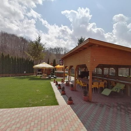 Pensiunea Colt Alb Baile Homorod Luaran gambar